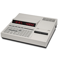 Stanford SR715 LCR ແມັດ (10 kHz , accuracy 0.2 %)