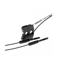 OMRON E32-L25L 2M ໜ່ວຍໄຟເບີສະທ້ອນແສງຈຳກັດ