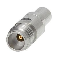 Johnson / Cinch Connectivity Solutions 134-1000-011 ຕົວແປ RF - ລະຫວ່າງຊຸດ 2.4mm ຫາ 2.92mm ປລັກ plug Limited Detent