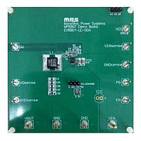 Monolithic Power Systems (MPS) EVKT-8867 ຕົວຄວບຄຸມແຮງດັນໄຟຟ້າ - ຕົວຄວບຄຸມສະຫວັດດີນ ຊຸດນີ້ປະກອບດ້ວຍບອດປະເມີນ EV8867-LE-00A, ໜຶ່ງ EVKT-USBI2C-02-BAG, ແລະ ຊັບພະຍາກອນອອນໄລນ