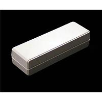 New Age Enclosures P1A-220705S ອຸປະກອນຄວບຄຸມ USB Enclosure Utility Dongle 2.2 x 0.7 x 0.5 ນິ້ວ - ສີຂາວ