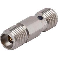Amphenol SV Microwave SF1115-6005 ຕົວແປ RF - ລະຫວ່າງຊຸດ 2.92mm F ເປັນ SMA F Adapter DC-26.5GHZ