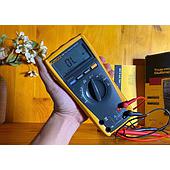 How to measure real-world Voltage and Resistance with the Fluke 175 Digital Multimeter?