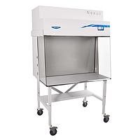 Labconco 5341550 Nexus Horizontal Clean Bench (4' width . 26" deep work area with standard interior. Includes base stand. 230V UK.)