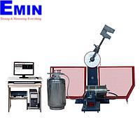 HST JBDW-300D ຄວບຄຸມຄອມພິວເຕີເຄື່ອງທົດສອບຜົນກະທົບອັດຕະໂນມັດ Charpy Ultralow-temperature (150J/300J, 5.2m/s)