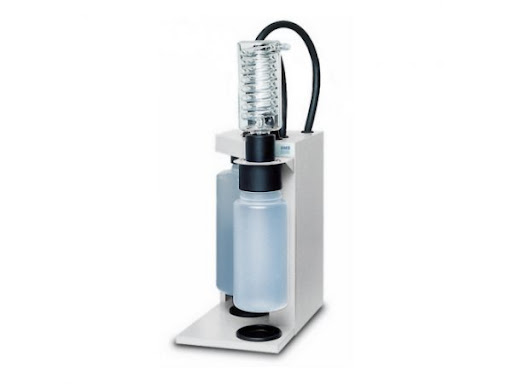 ການກວດກາອຸປະກອນກອງອາຍພິດໃນຫ້ອງທົດລອງ