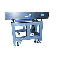 Obishi 218-1-BL409 ຂາຍືນສໍາລັບຈານພື້ນຜິວຄວາມແມ່ນຍົດ Cast Iron Precision Surface Plate ມີລ້ຽງລໍ (3000×1500mm)