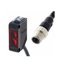 OMRON E3Z-R81 ເຊັນເຊີ Photoelectric ຂະໜາດກະທັດຮັດ (4000 mm, IO-Link, PNP)