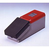 Altech 51.111R ສະຫນອງຕົວຄວບຄຸມດ້ວຍຕາມລາຍງານ