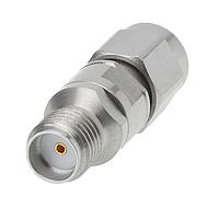 Johnson / Cinch Connectivity Solutions 134-1010-002 ຕົວແປ RF - ການປະສົມຕົວແປລະຫວ່າງຊີຣີສ 2.92mm ປລັກ-SMA ຈໍ