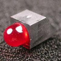 Kingbright WP1503CB/ID ຕິດຕາມບອດວົງຈອນ LED ສີແດງ 625nm ການກະຈາຍແສງ 30mcd