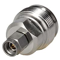 HUBER+SUHNER 33_PC35-4310-50-1/1-9_NE ຕົວແປ RF - ລະຫວ່າງຊຸດ 3.5 mm ປລັກ (ຜູ້ຊາຍ) ເຖິງ 4.3-10 ຈໍ (ຜູ້ຍິງ)