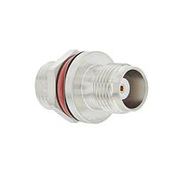 Johnson / Cinch Connectivity Solutions 134-1001-451 ຕົວແປ RF - ລະຫວ່າງຊຸດ TNC Jack ເຖິງ MCX Bulkhead Adapter ມີ Hex Nut, IP68